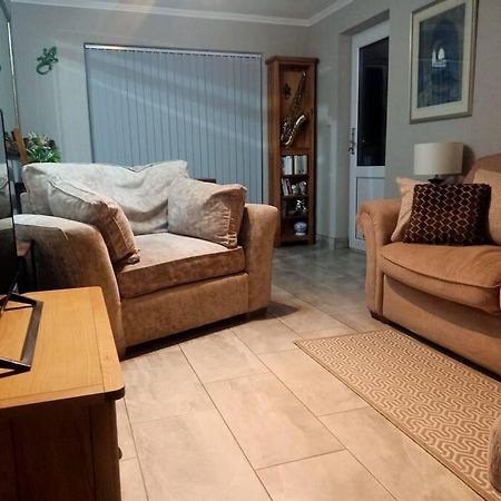 Lotus House Apartment Needingworth Exterior foto